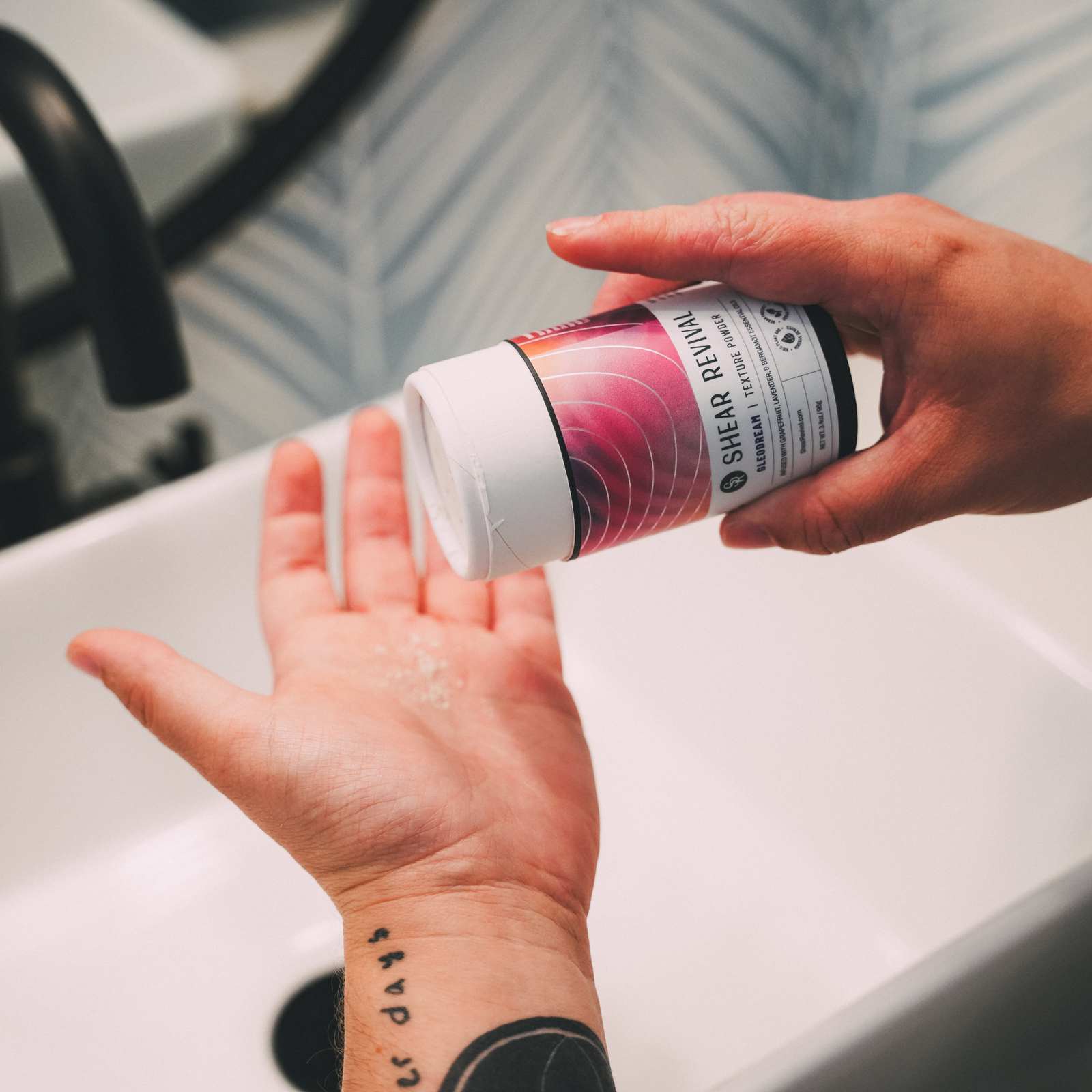 Shear Revival Gleodream Texture Powder (96g)